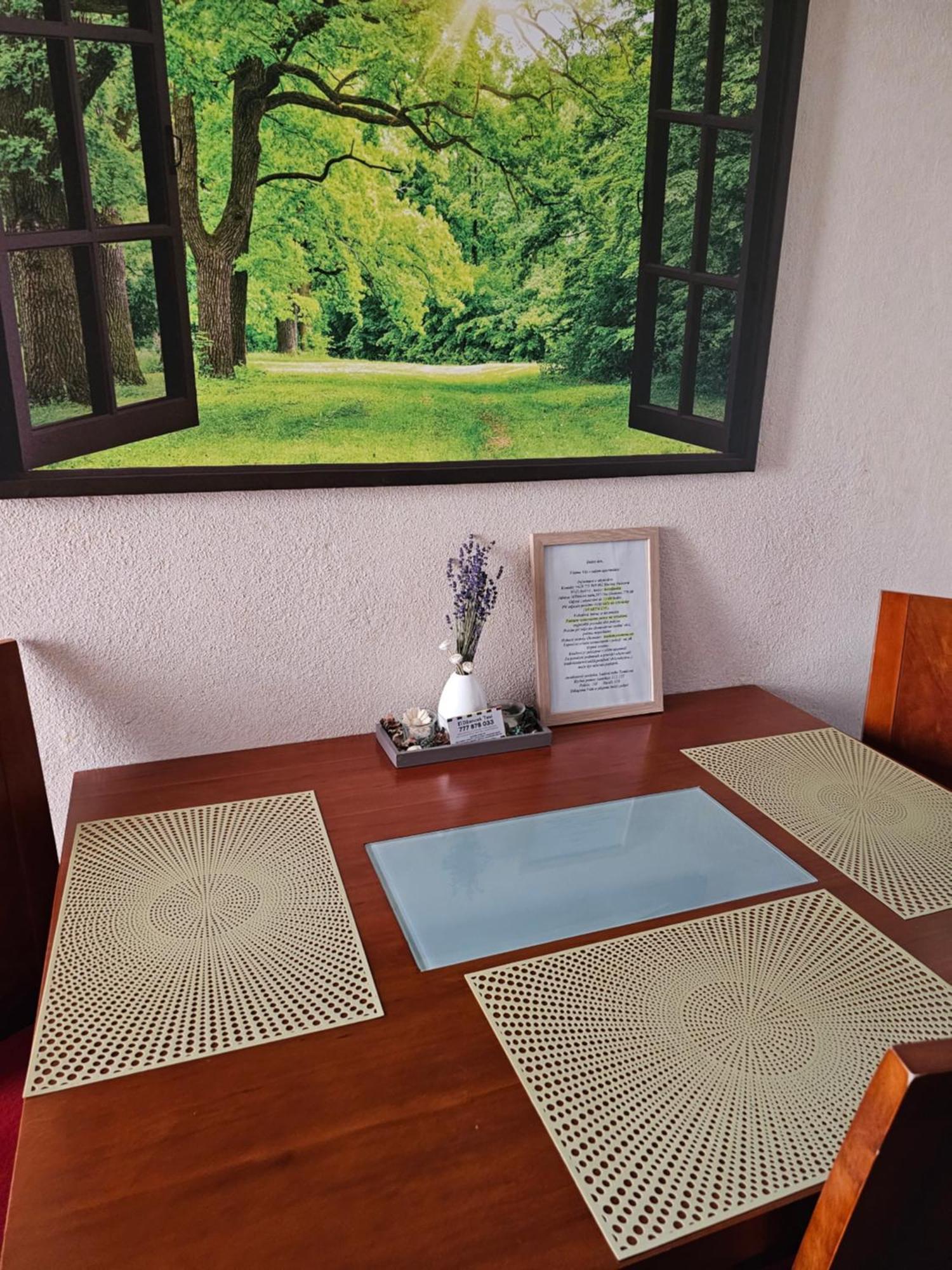 Olomouc New3 Apartment ภายนอก รูปภาพ