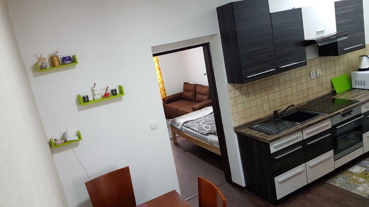 Olomouc New3 Apartment ภายนอก รูปภาพ