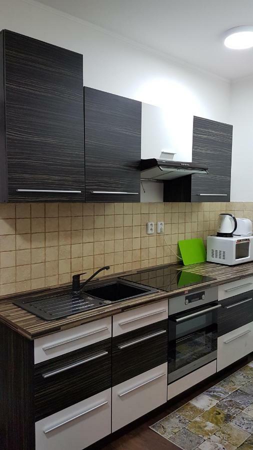 Olomouc New3 Apartment ภายนอก รูปภาพ